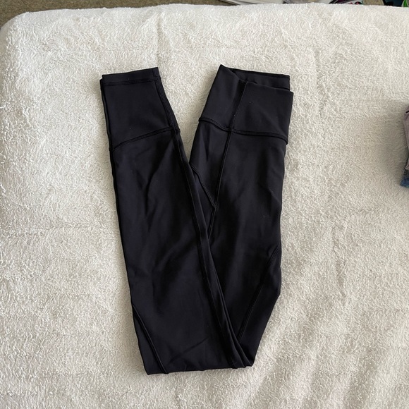 Lululemon In Movement Tight 28” - Black - Picture 7 of 8